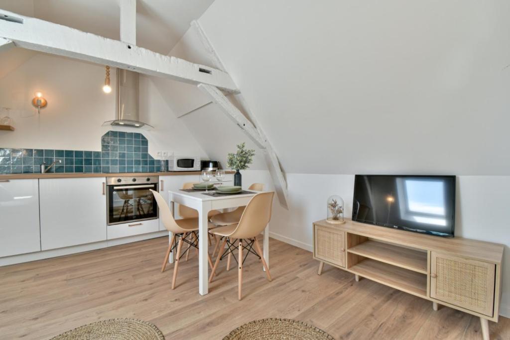 Residence Jean Hardy - Hyper Centre, Parking Gratuit, Wifi, Clim, Gare Valenciennes Exterior foto